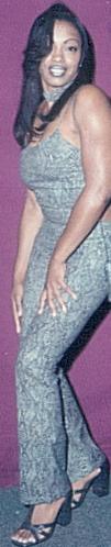 Lynda Woods Photo 19
