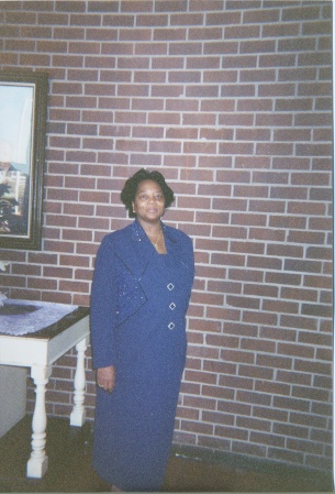 Deborah Waters Photo 23
