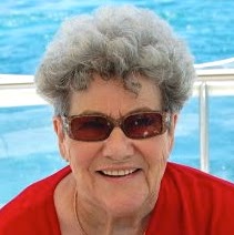 Eleanor Curtis Photo 4