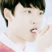 Jenny Oh Photo 16