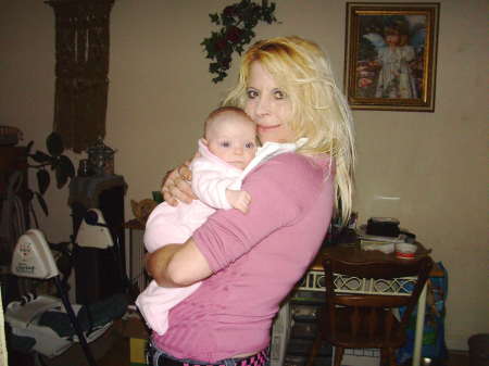 Stephanie Cochran Photo 15