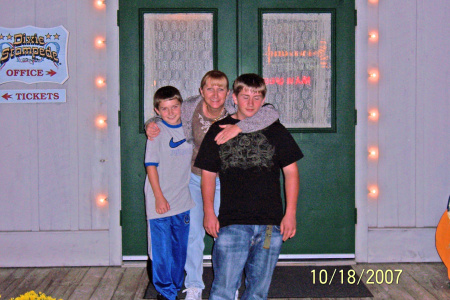 Donna Woods Photo 35