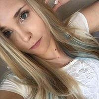 Melissa Baumgartner Photo 31