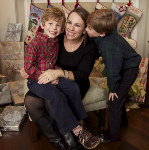 Sarah Canfield Photo 33