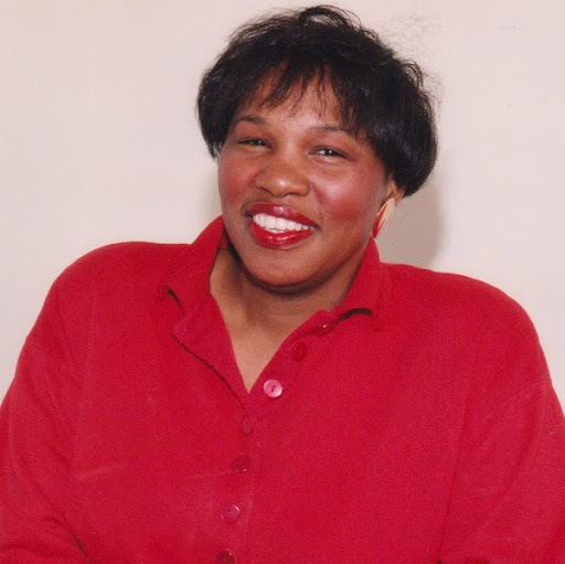 Carolyn Monroe Photo 28