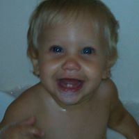 Angie Guthrie Photo 6