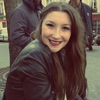 Mari Howell Photo 2
