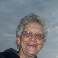 Ruth Lange Photo 8
