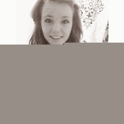 Emily Hill Photo 23