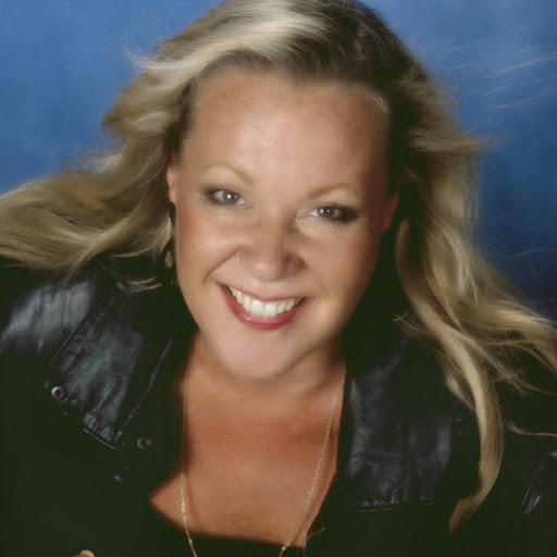 Rebecca Parris Photo 7