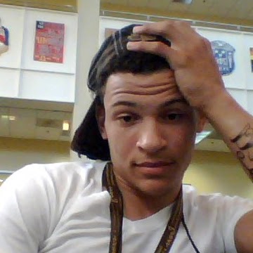 Malik Watson Photo 16