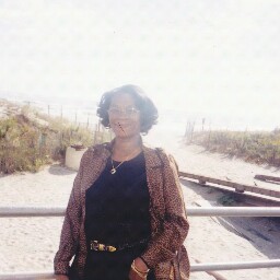 Stacy Graham Photo 22