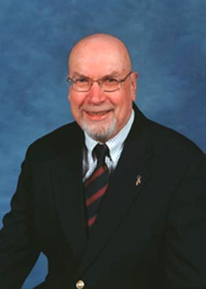 Gerald Simpson Photo 15