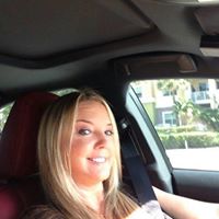 April Nicholson Photo 11