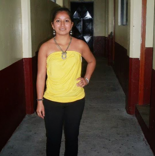 Carmen Reyes Photo 10
