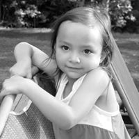 Kerri Brown Photo 18