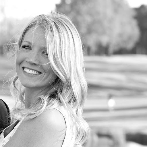 Laura Forester Photo 24
