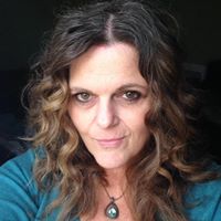 Linda Sampson Photo 22