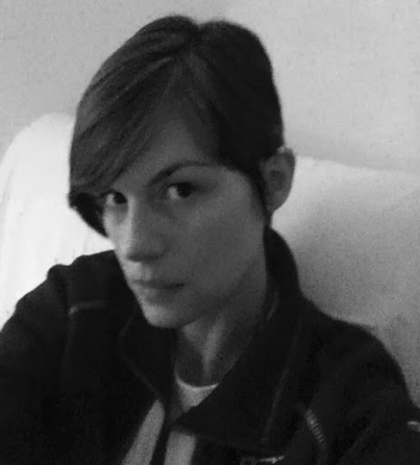 Christine Dillon Photo 39