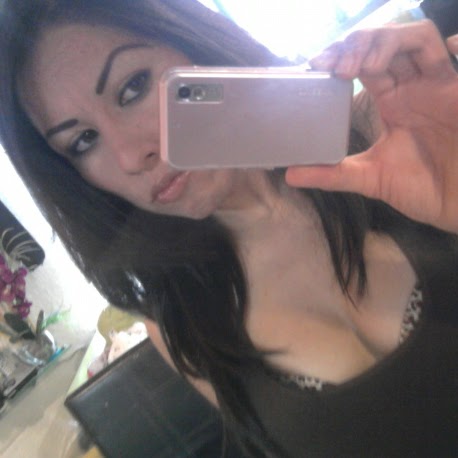 Amy Avila Photo 12