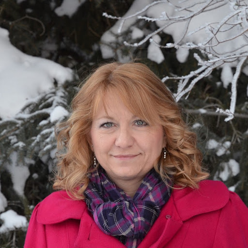 Vicki Squires Photo 6