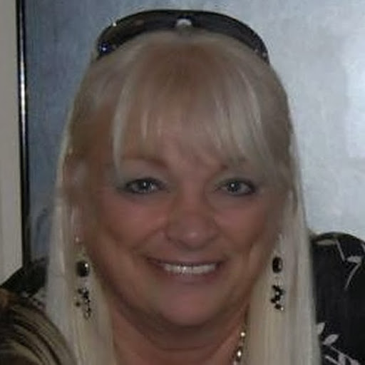 Angela Dixon Photo 29
