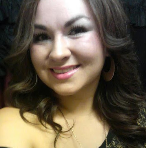 Julia Quinones Photo 27