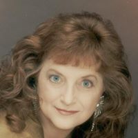 Sue Mitchell Photo 26