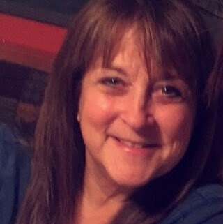 Leslie Erickson Photo 13