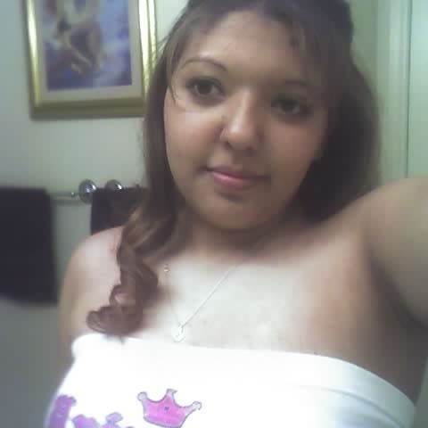 Rebecca Gonzales Photo 30