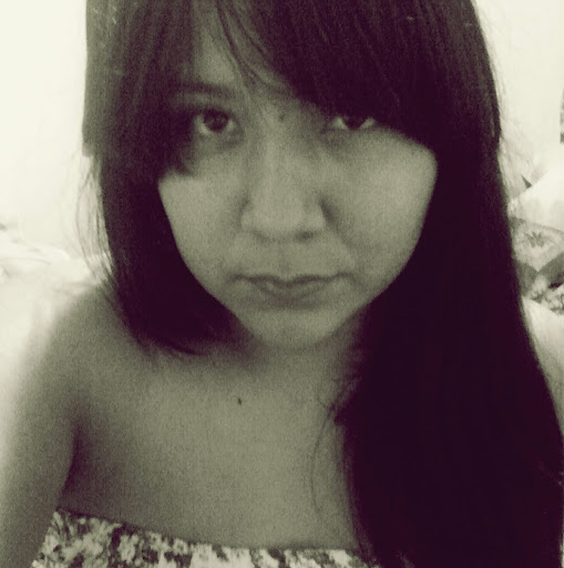 Liz Robles Photo 38