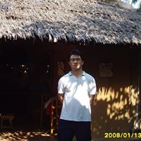 Luan Trinh Photo 22
