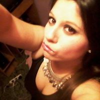 Deborah Peralta Photo 15