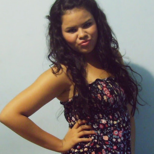 Adriana Cano Photo 15