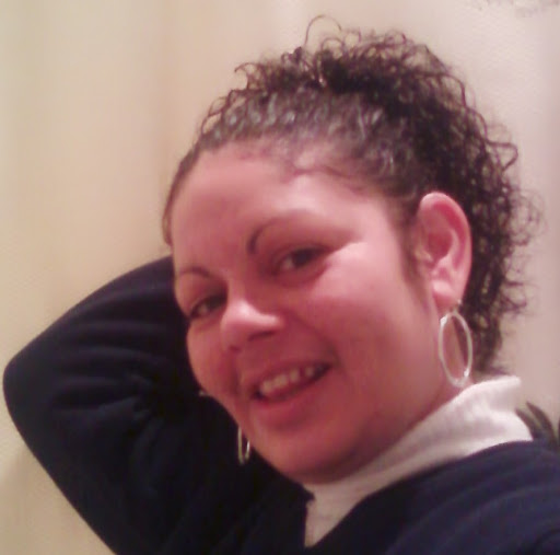 Lillian Santos Photo 27