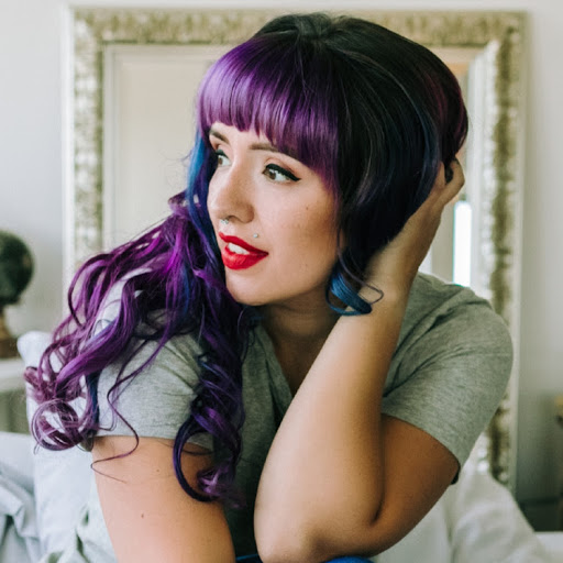Heather Cruz Photo 9