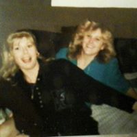 Julie Abrahams Photo 18