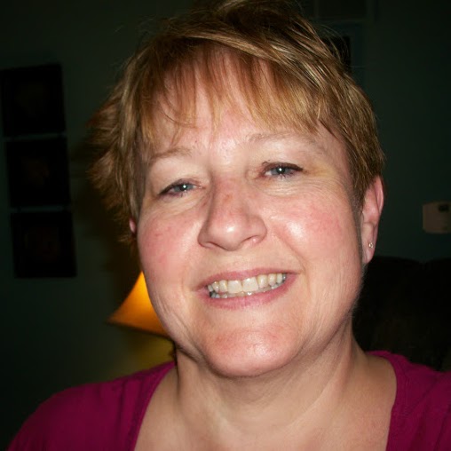 Lori Gross Photo 15