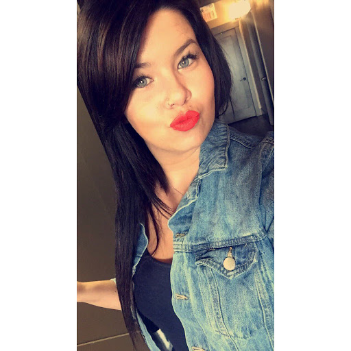 Nicole Boivin Photo 17