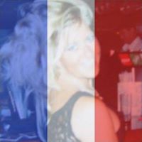 Julie Wicks Photo 12
