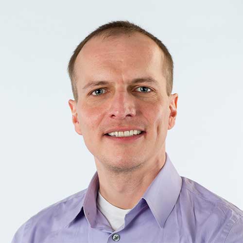 Daniel Hendricks Photo 26