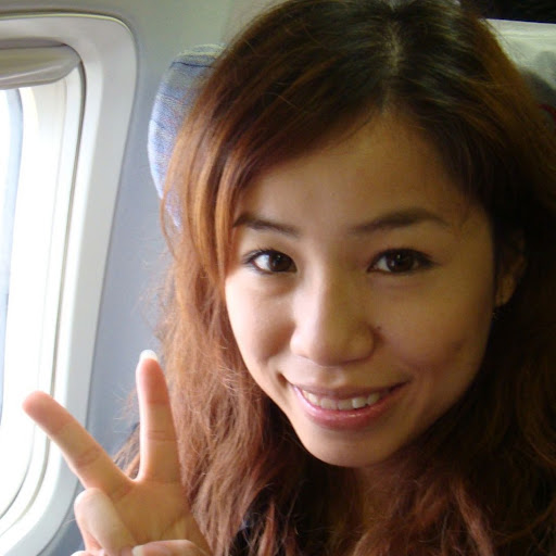 Julia Tang Photo 33