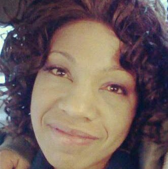 Chanda Thompson Photo 25