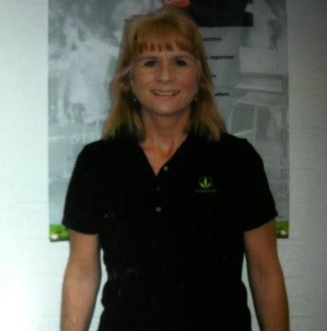 Jennifer Jewell Photo 34