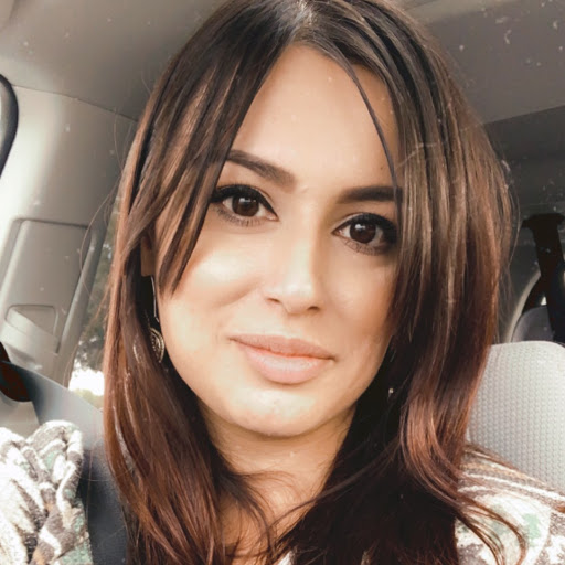 Anna Chavez Photo 6