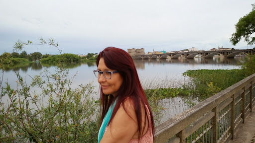 Shirley Martinez Photo 34
