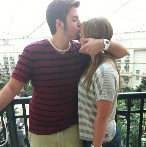 Alex Morris Photo 7
