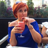 Nichola Johnson Photo 9