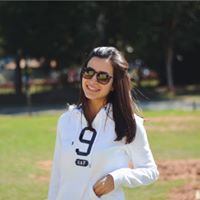 Laura Costa Photo 12