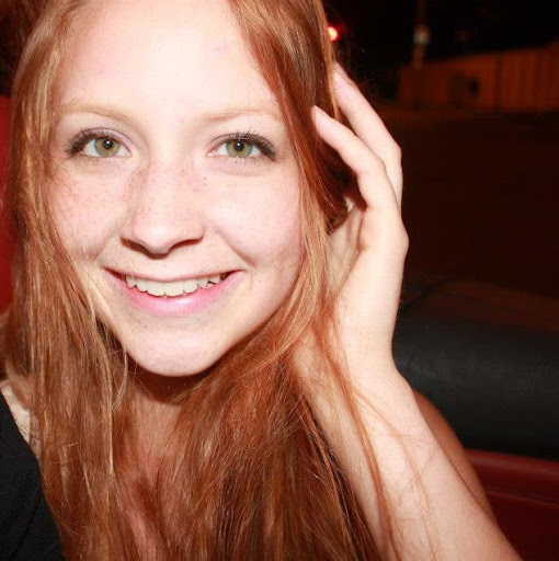 Danielle Mathis Photo 29